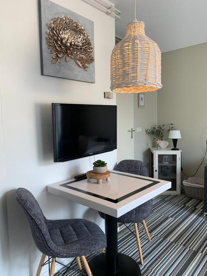 Texelheerlijk 18 Apartment De Koog  Bagian luar foto