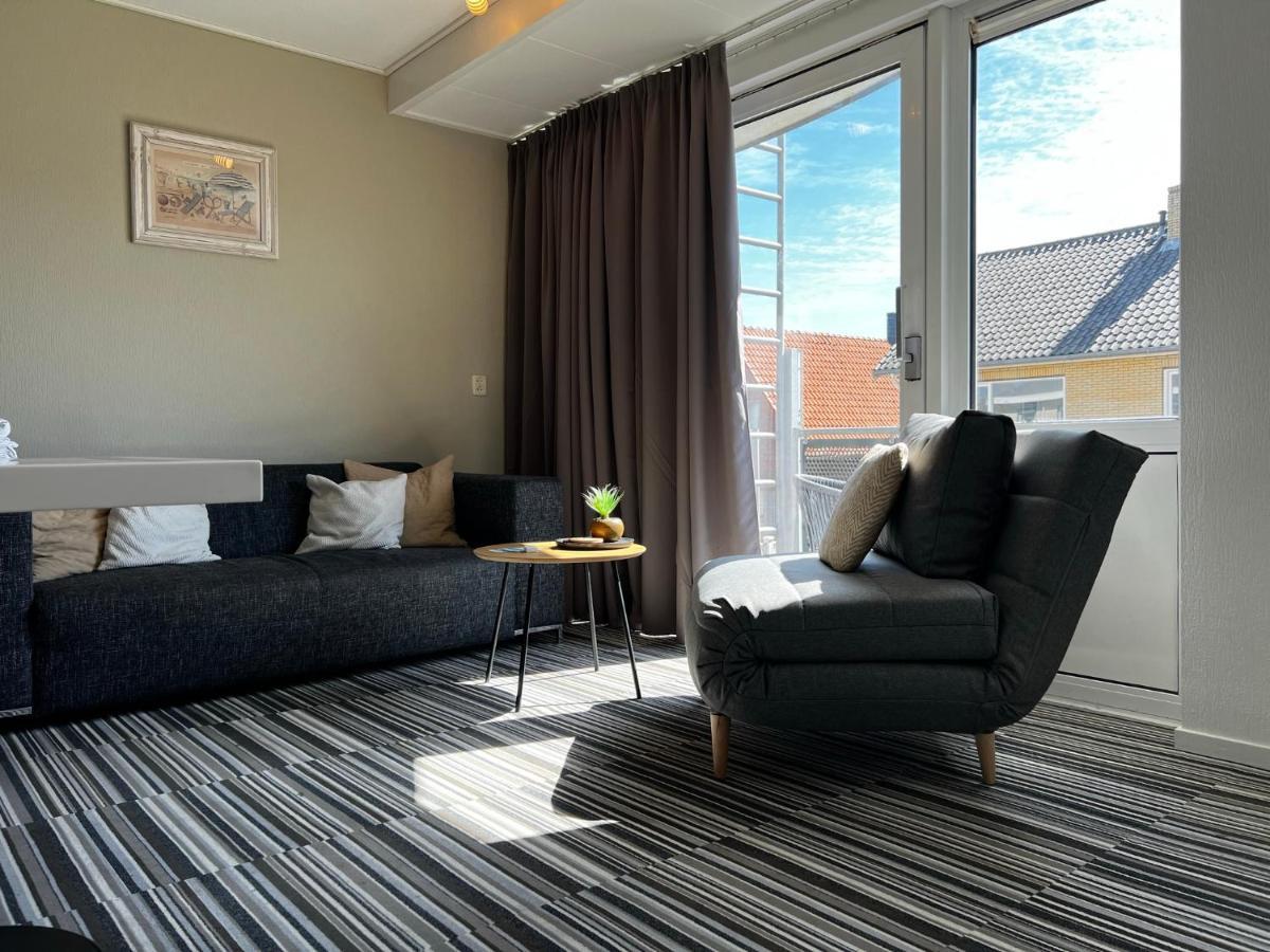 Texelheerlijk 18 Apartment De Koog  Bagian luar foto